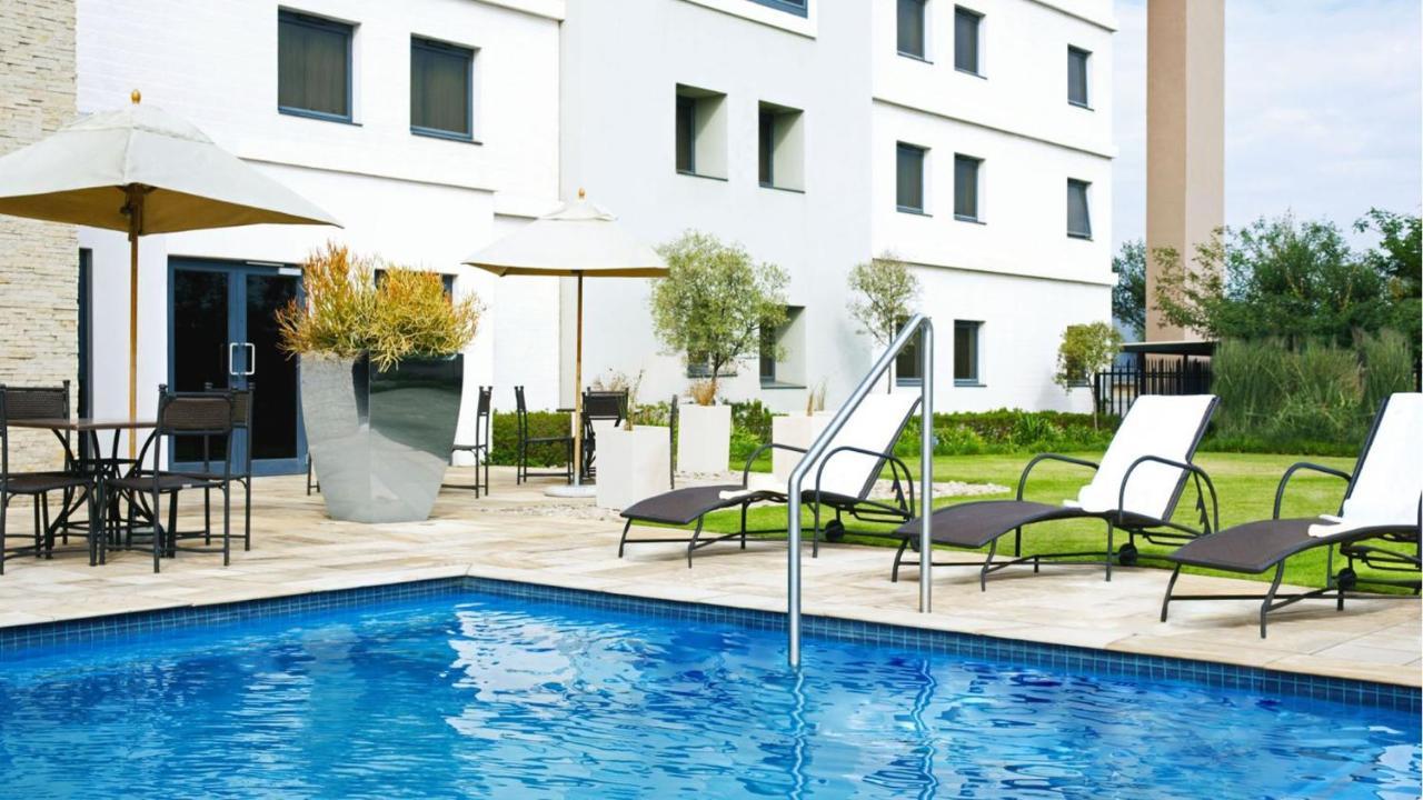 The Ridgepoint Hotel Witbank Exterior photo