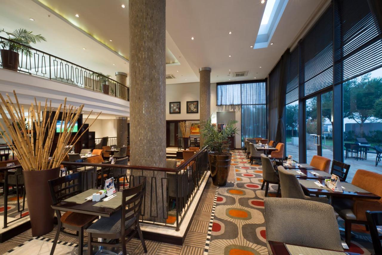 The Ridgepoint Hotel Witbank Exterior photo